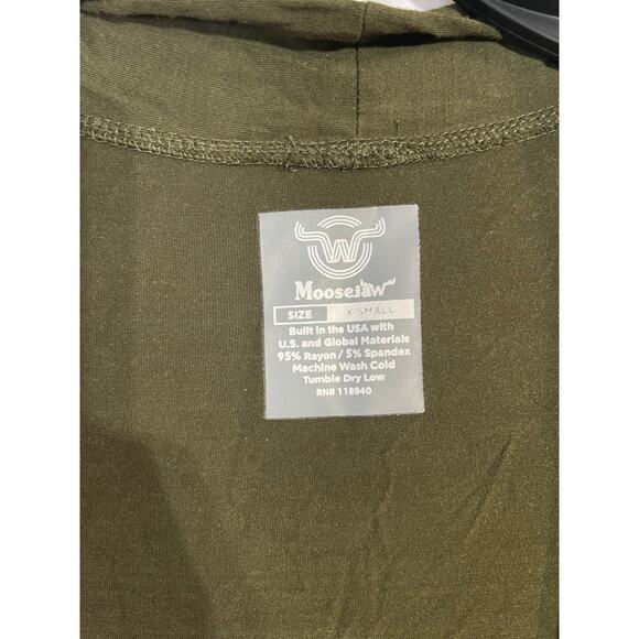 Moosejaw womens xs cardigan - Picture 3 of 4